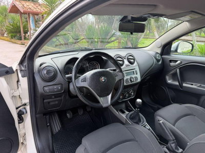 Alfa Romeo MiTo 1.4 T 120 CV GPL Progression (11)