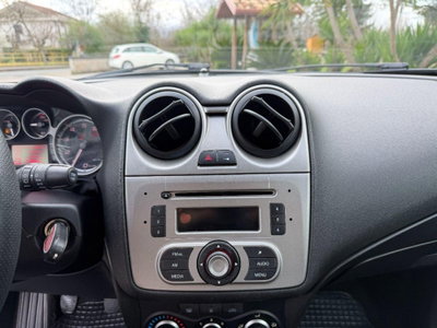 Alfa Romeo MiTo 1.4 T 120 CV GPL Progression (12)