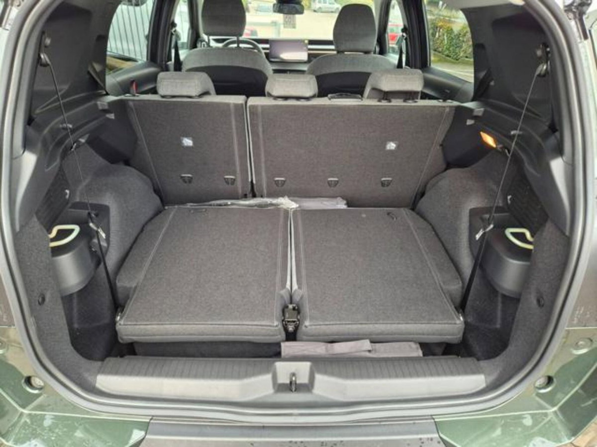 Citroen C5 Aircross 1.2 hybrid Plus 136cv e-dcs6 (13)