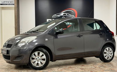 Toyota Yaris 1.0 5 porte Sol usata
