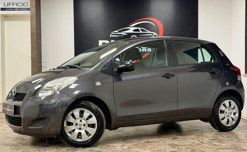 Toyota Yaris 1.0 5 porte Sol