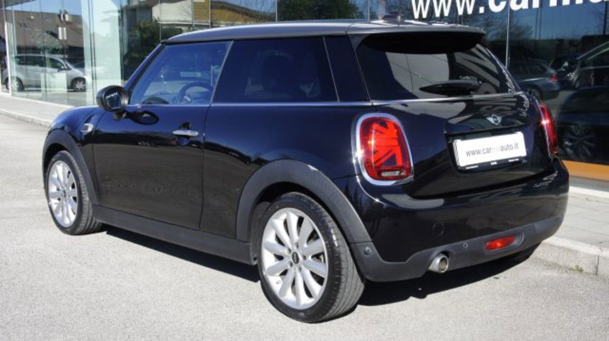 MINI Mini 1.5 Cooper D (5)