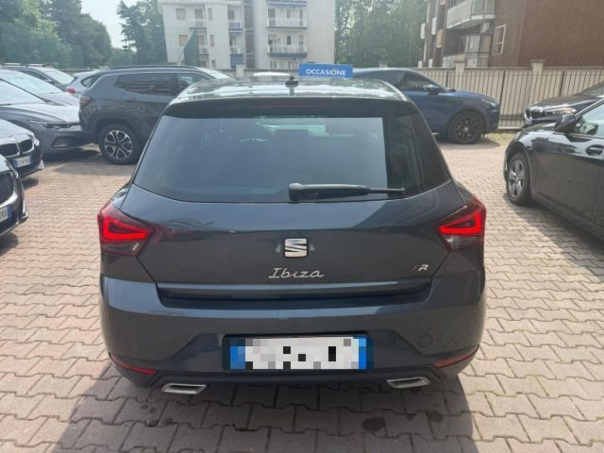 SEAT Ibiza 1.0 TGI 5 porte FR (5)
