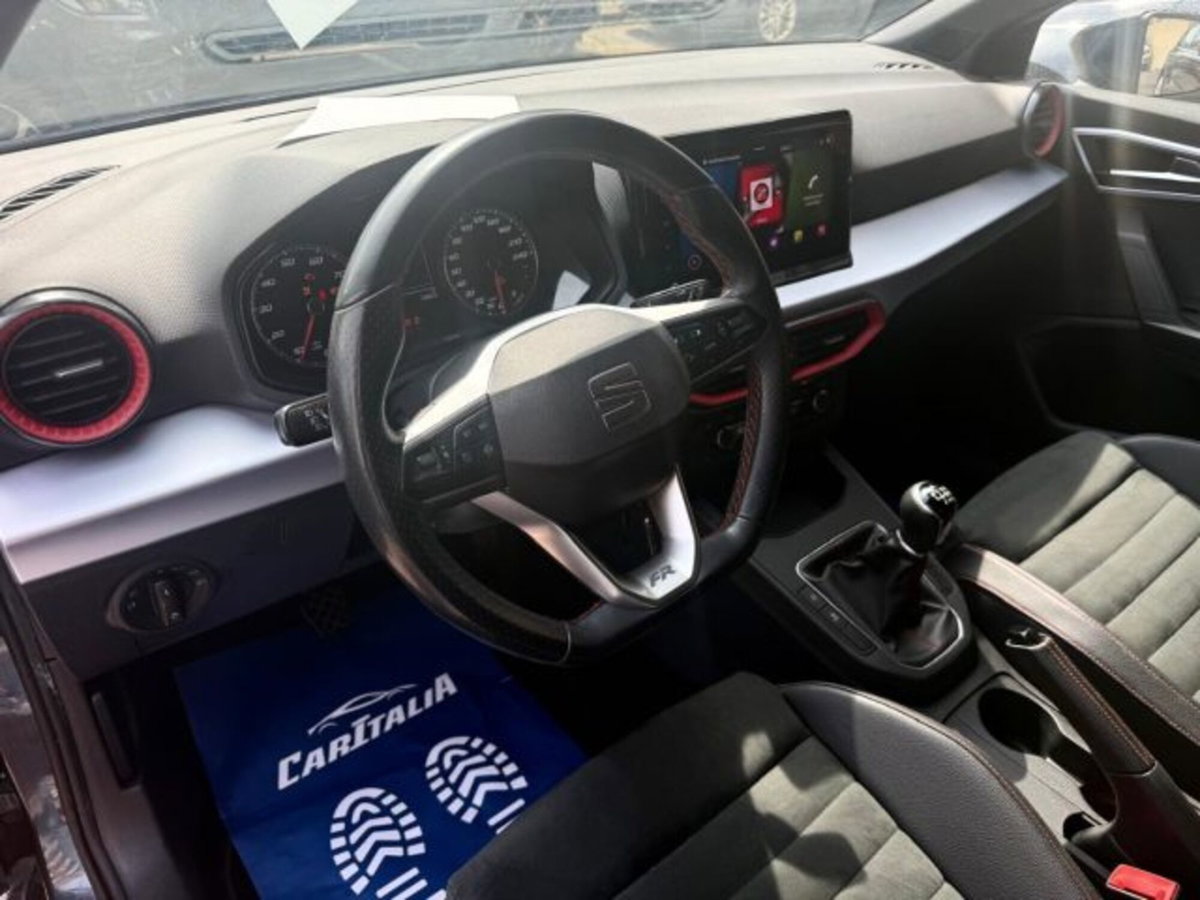 SEAT Ibiza 1.0 TGI 5 porte FR (9)