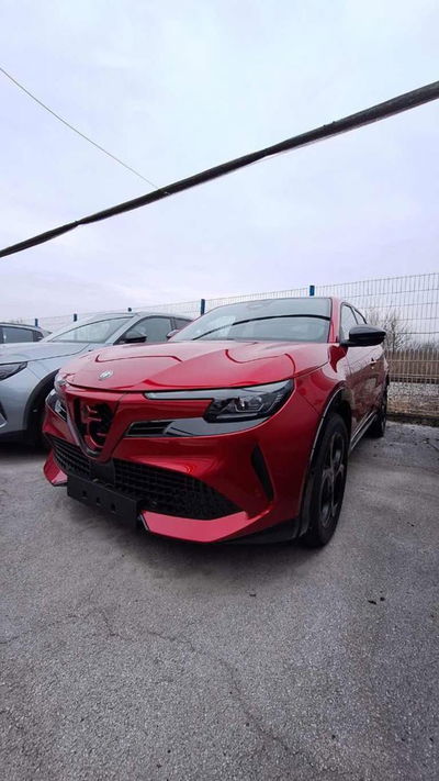 Alfa Romeo Junior 1.2 ibrida Q4 Intensa 145cv edct6 nuova