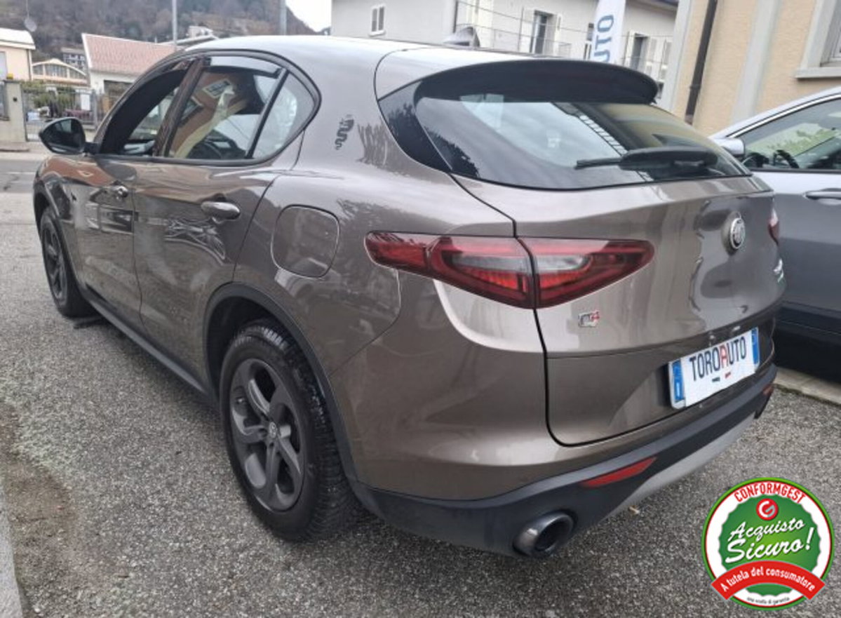 Alfa Romeo Stelvio Stelvio 2.2 Turbodiesel 210 CV AT8 Q4 Executive (4)