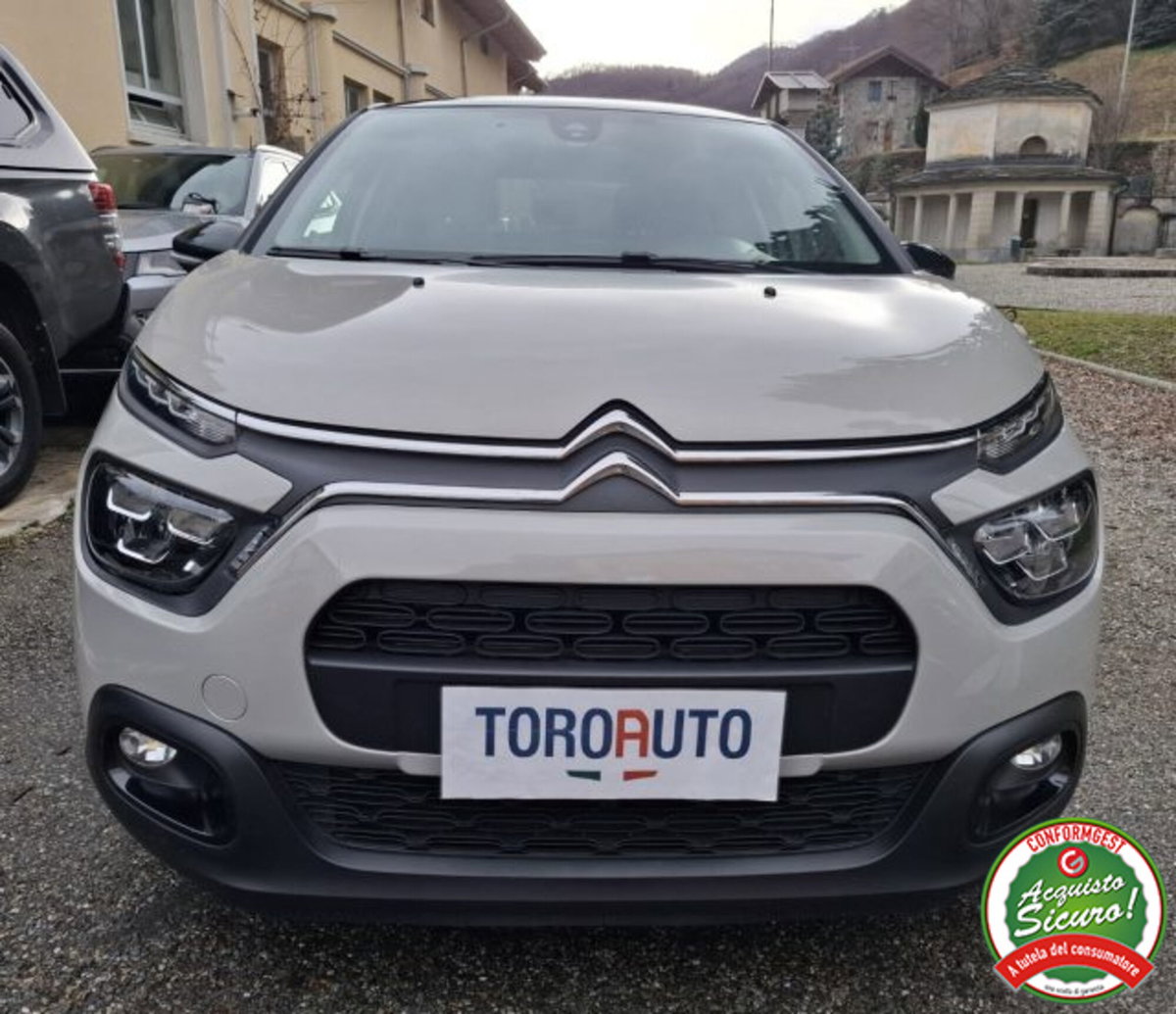 Citroen C3 1.2 puretech You s&s 83cv neopatentati (2)