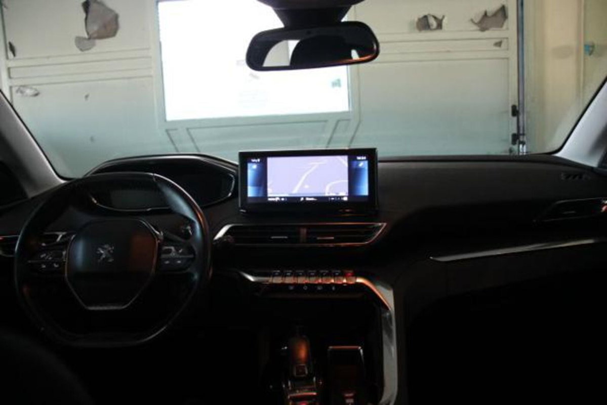 Peugeot 3008 BlueHDi 130 S&S Active Business (10)