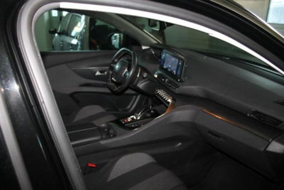 Peugeot 3008 BlueHDi 130 S&S Active Business (7)