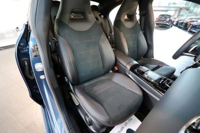 Mercedes-Benz CLA 220 d Automatic Premium (16)