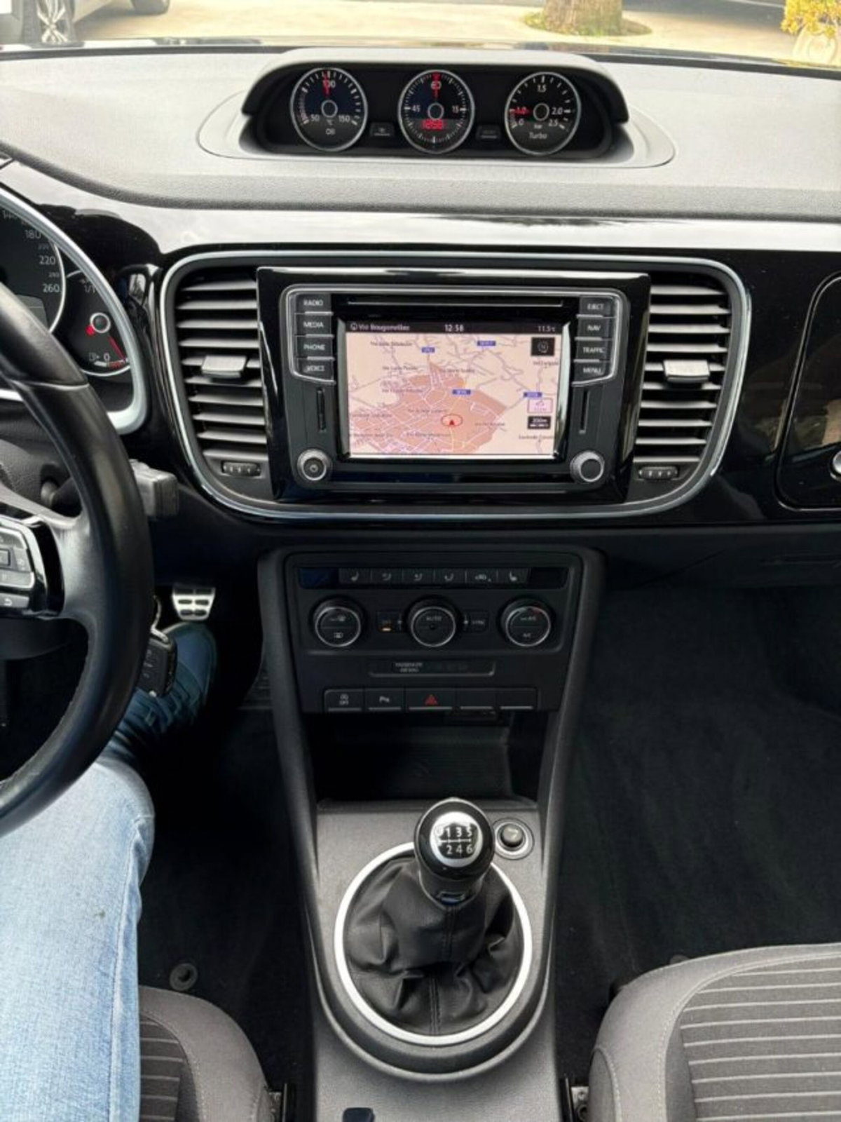 Volkswagen Maggiolino 2.0 TDI Sport BlueMotion Technology (11)
