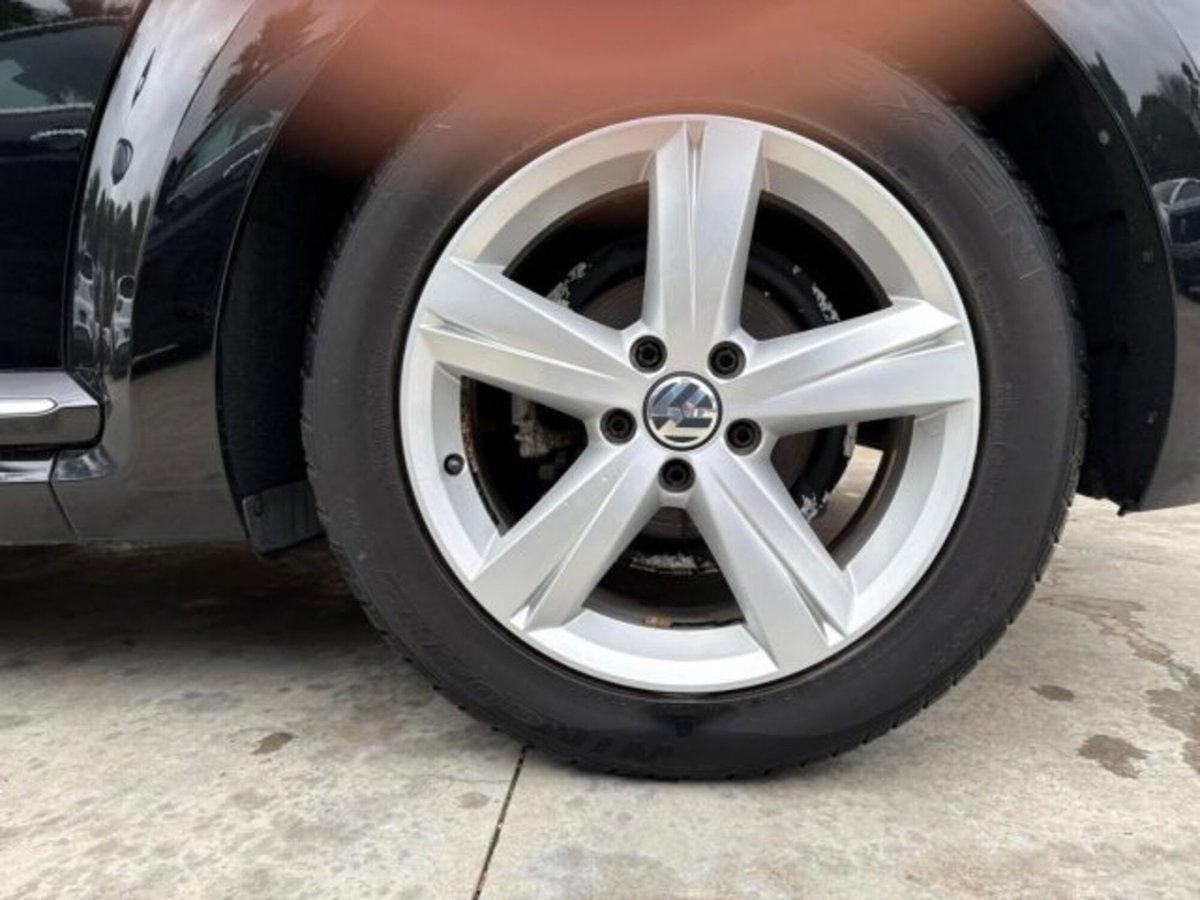 Volkswagen Maggiolino 2.0 TDI Sport BlueMotion Technology (20)