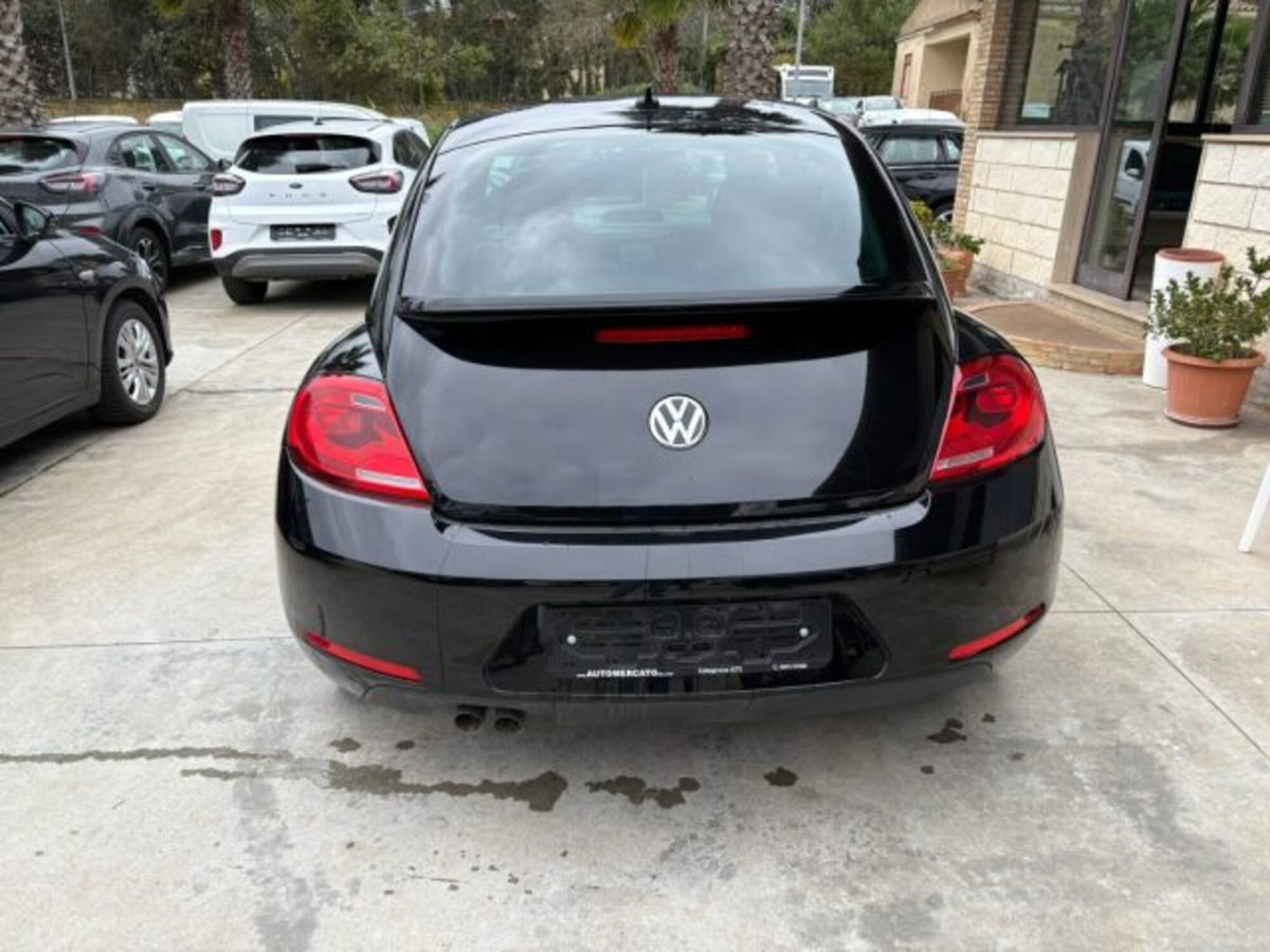 Volkswagen Maggiolino 2.0 TDI Sport BlueMotion Technology (6)