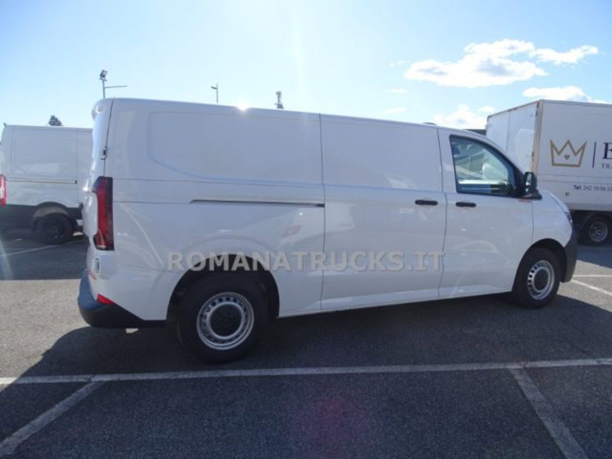 Volkswagen Veicoli Commerciali Transporter Furgone Transporter 32 2.0 tdi 150cv 4x4 L2 auto (11)