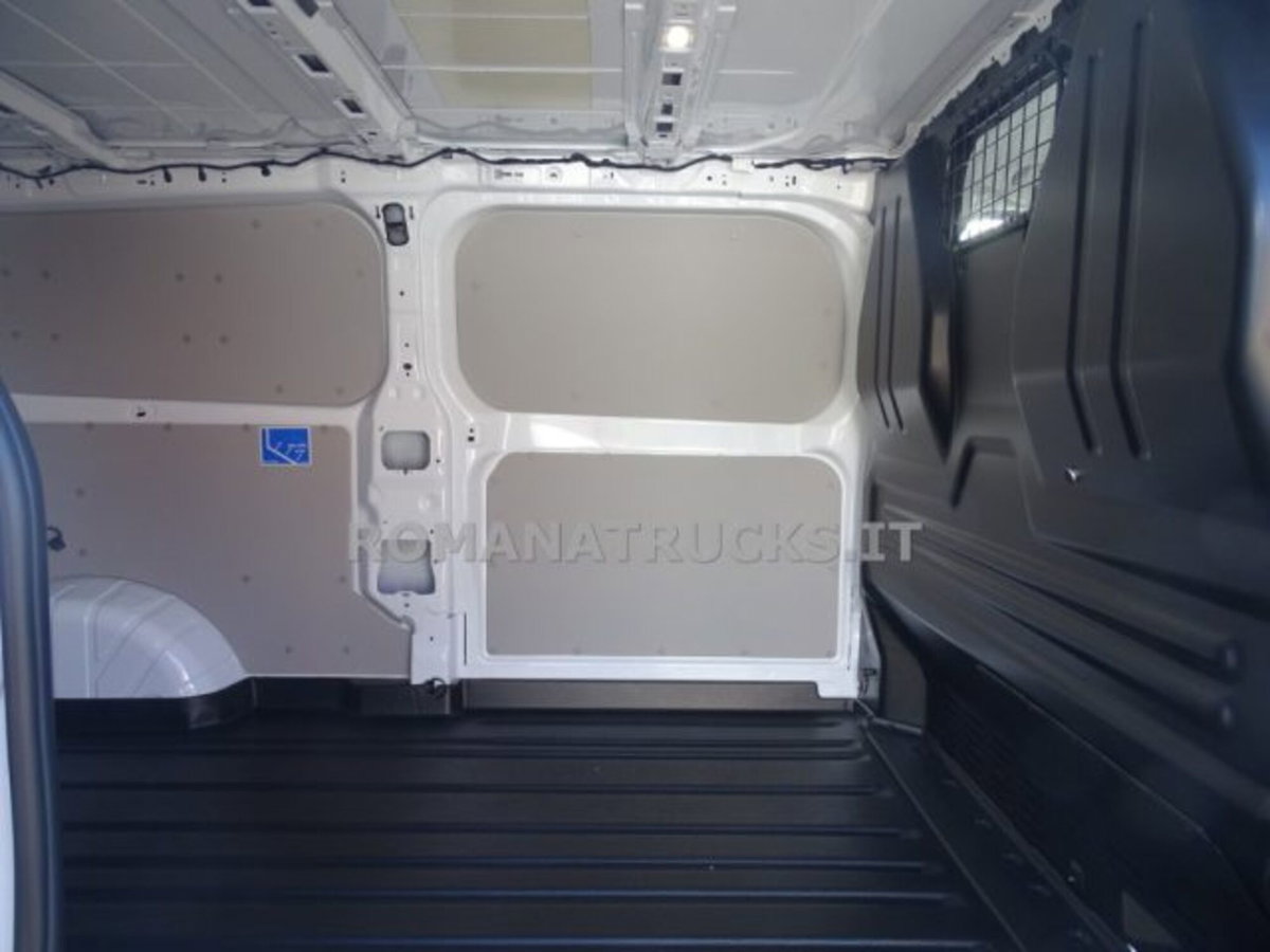Volkswagen Veicoli Commerciali Transporter Furgone Transporter 32 2.0 tdi 150cv 4x4 L2 auto (13)