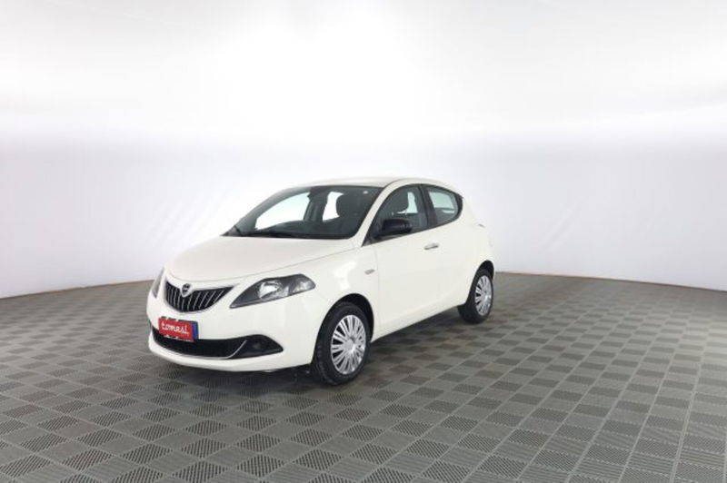 Lancia Ypsilon 1.0 FireFly 5 porte S&S Hybrid Silver Plus