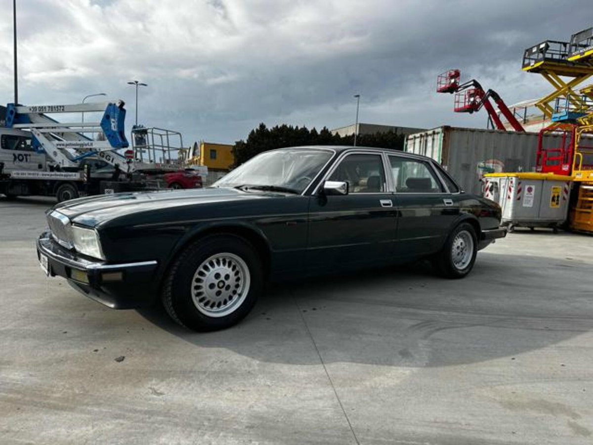 Jaguar Sovereign 3.6