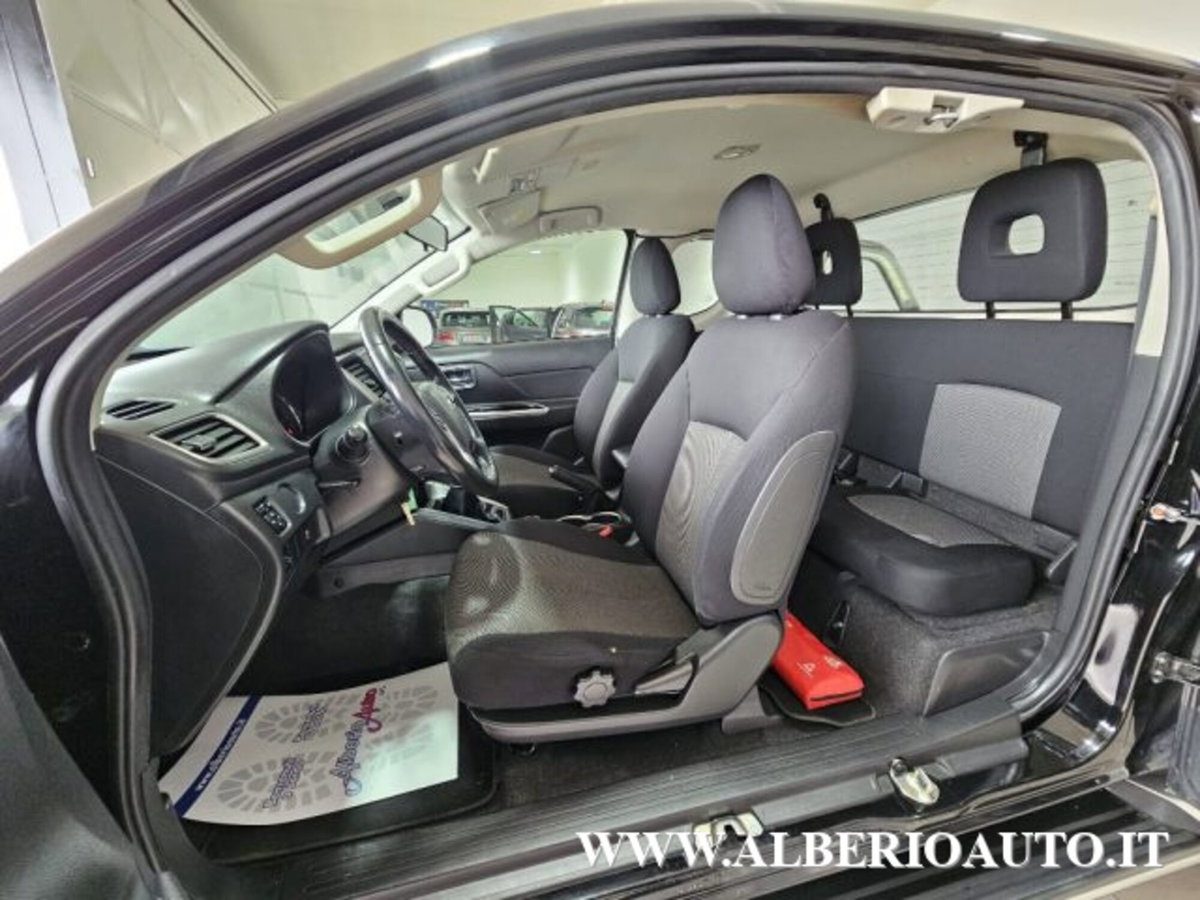 Mitsubishi L200 2.3 D Club Cab 4x4 Super Select Intense (15)