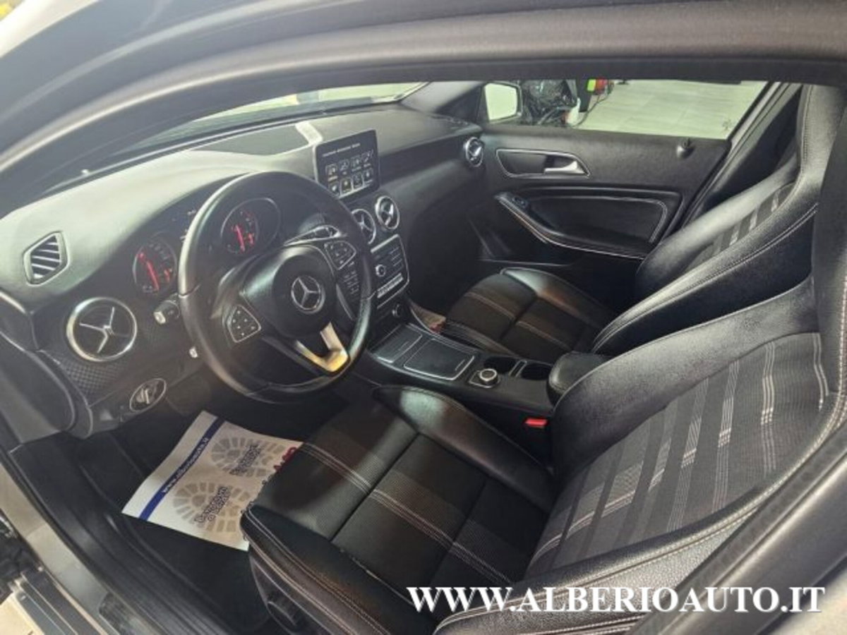 Mercedes-Benz Classe A 180 d Automatic Premium (12)