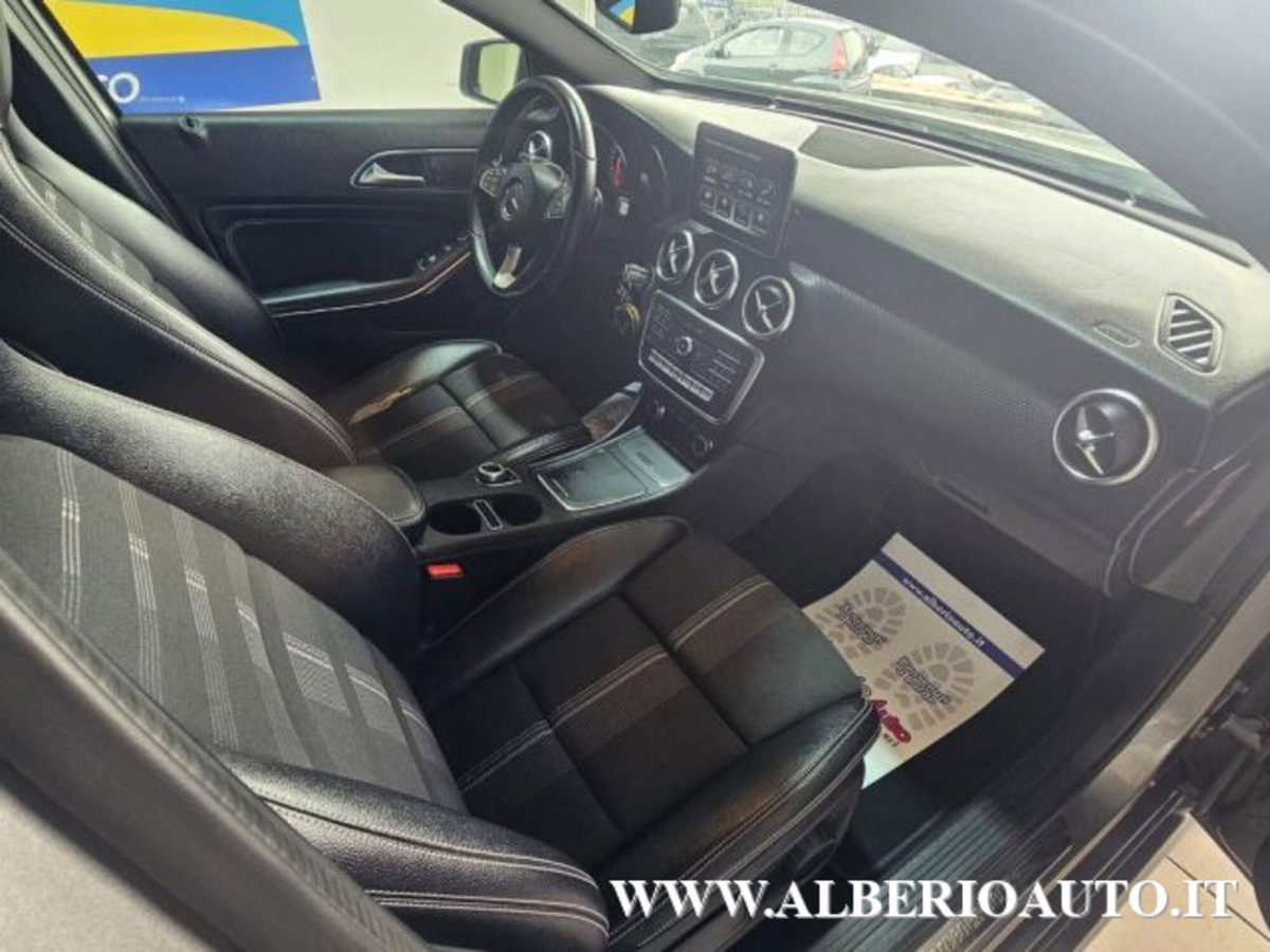 Mercedes-Benz Classe A 180 d Automatic Premium (6)