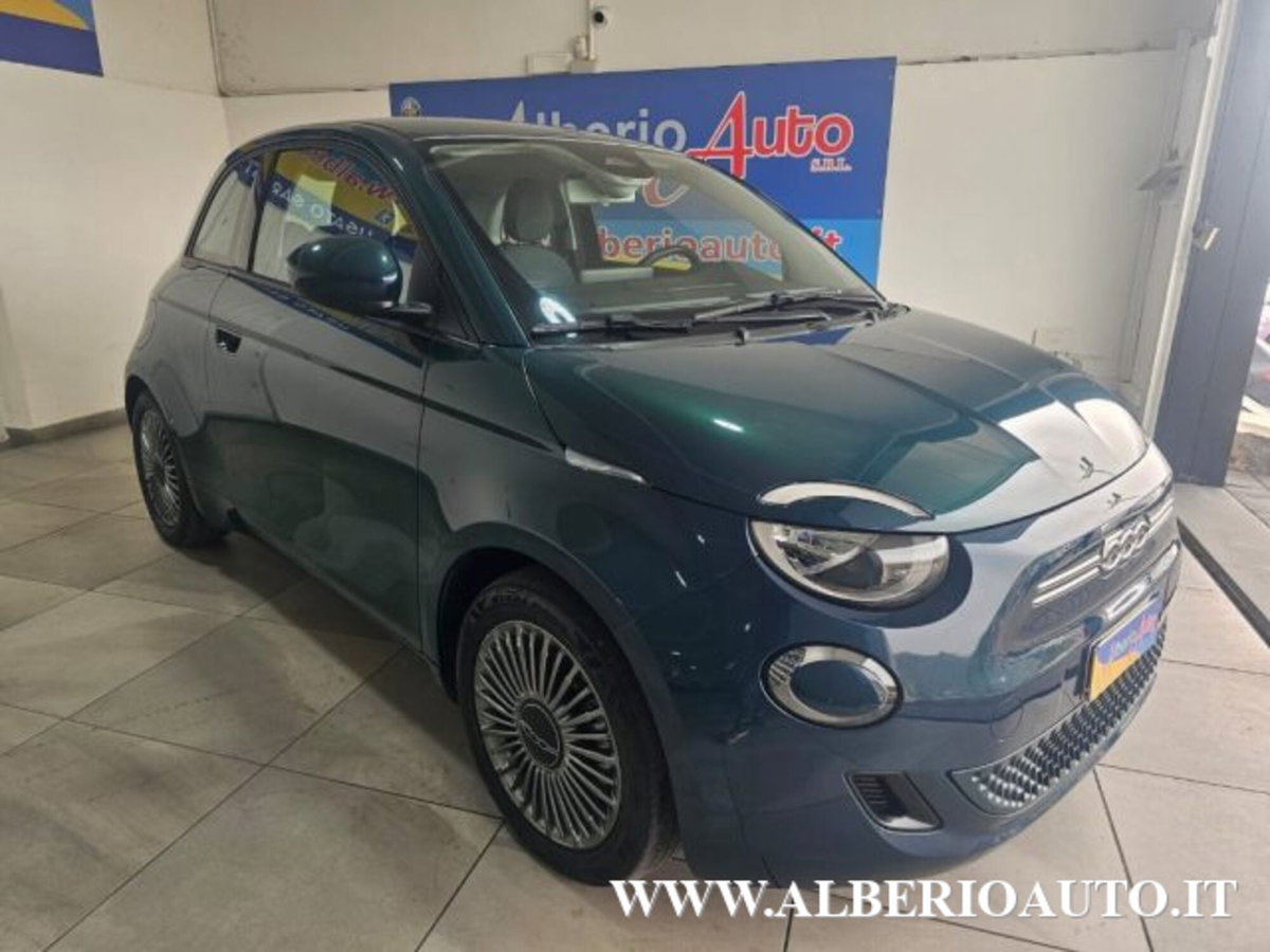 Fiat 500e Icon Berlina 42 kWh (6)