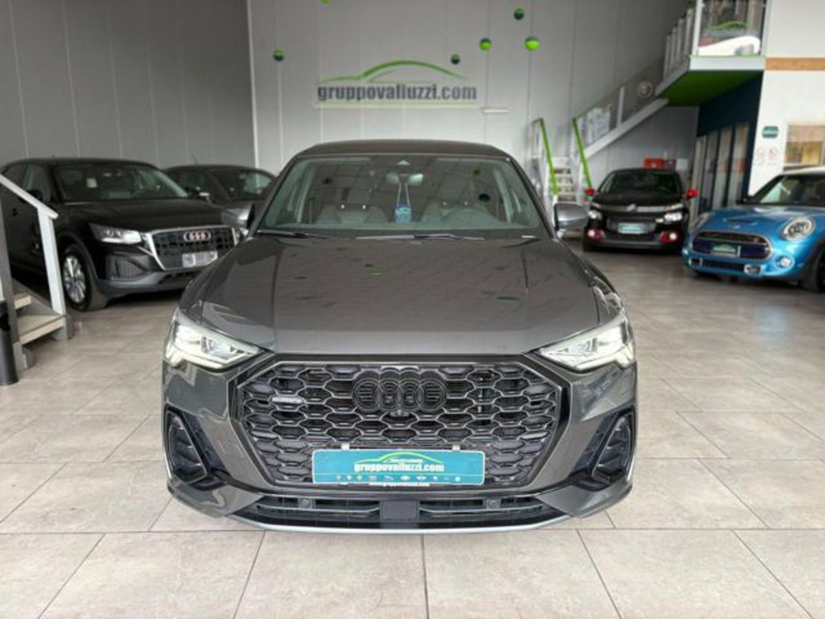 Audi Q3 Sportback 40 TDI quattro S tronic S line edition (2)