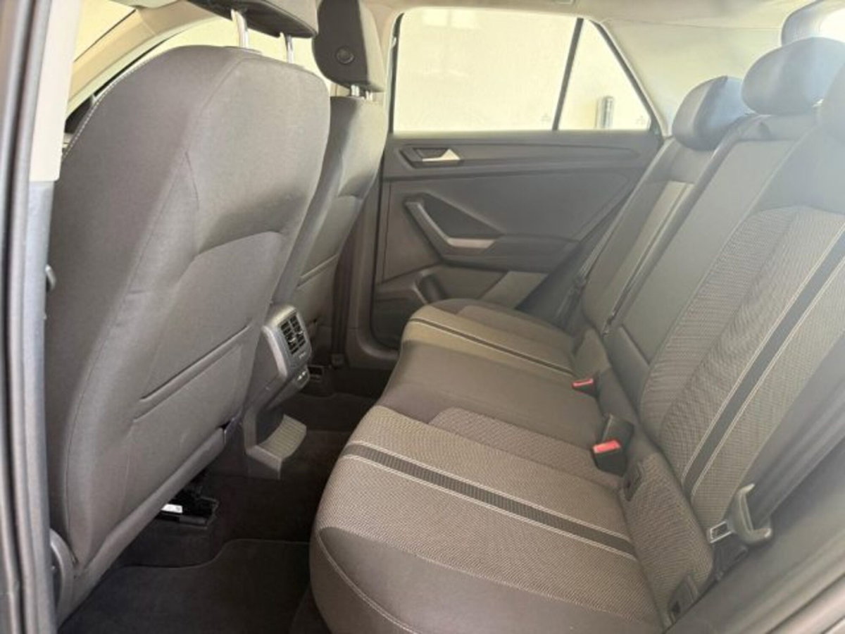 Volkswagen T-Roc 2.0 tdi Style 115cv (10)