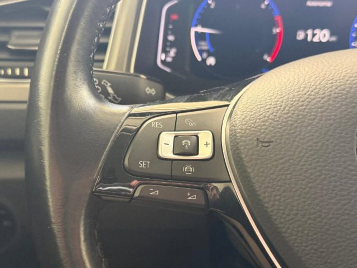 Volkswagen T-Roc 2.0 tdi Style 115cv (16)