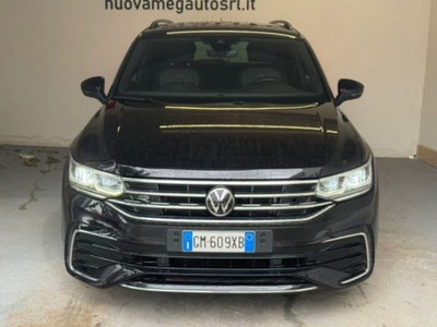Volkswagen Tiguan 2.0 TDI 150 CV SCR DSG 4MOTION R-Line (14)