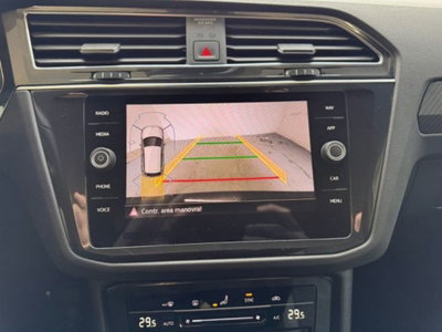 Volkswagen Tiguan 2.0 TDI 150 CV SCR DSG 4MOTION R-Line (17)