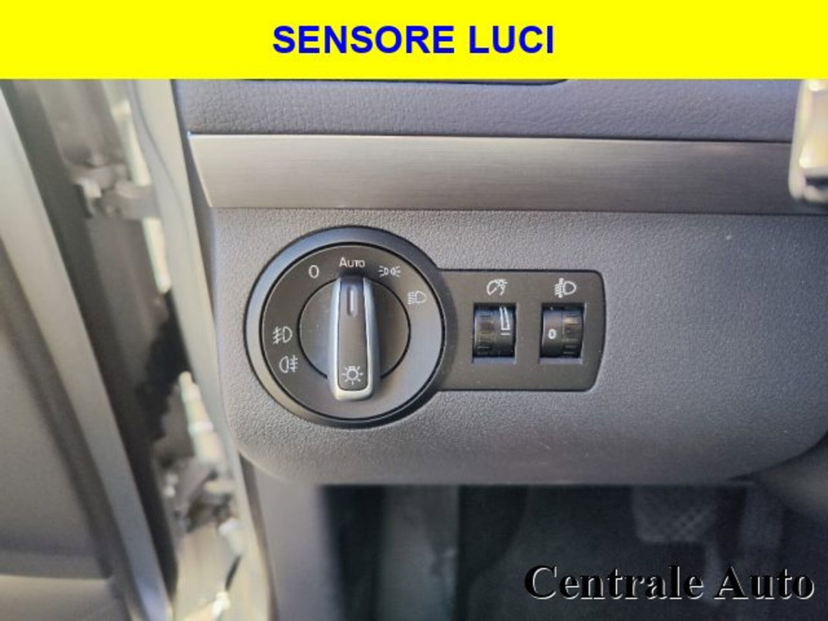 Volkswagen Touran 1.6 TDI DSG Comfortline (14)