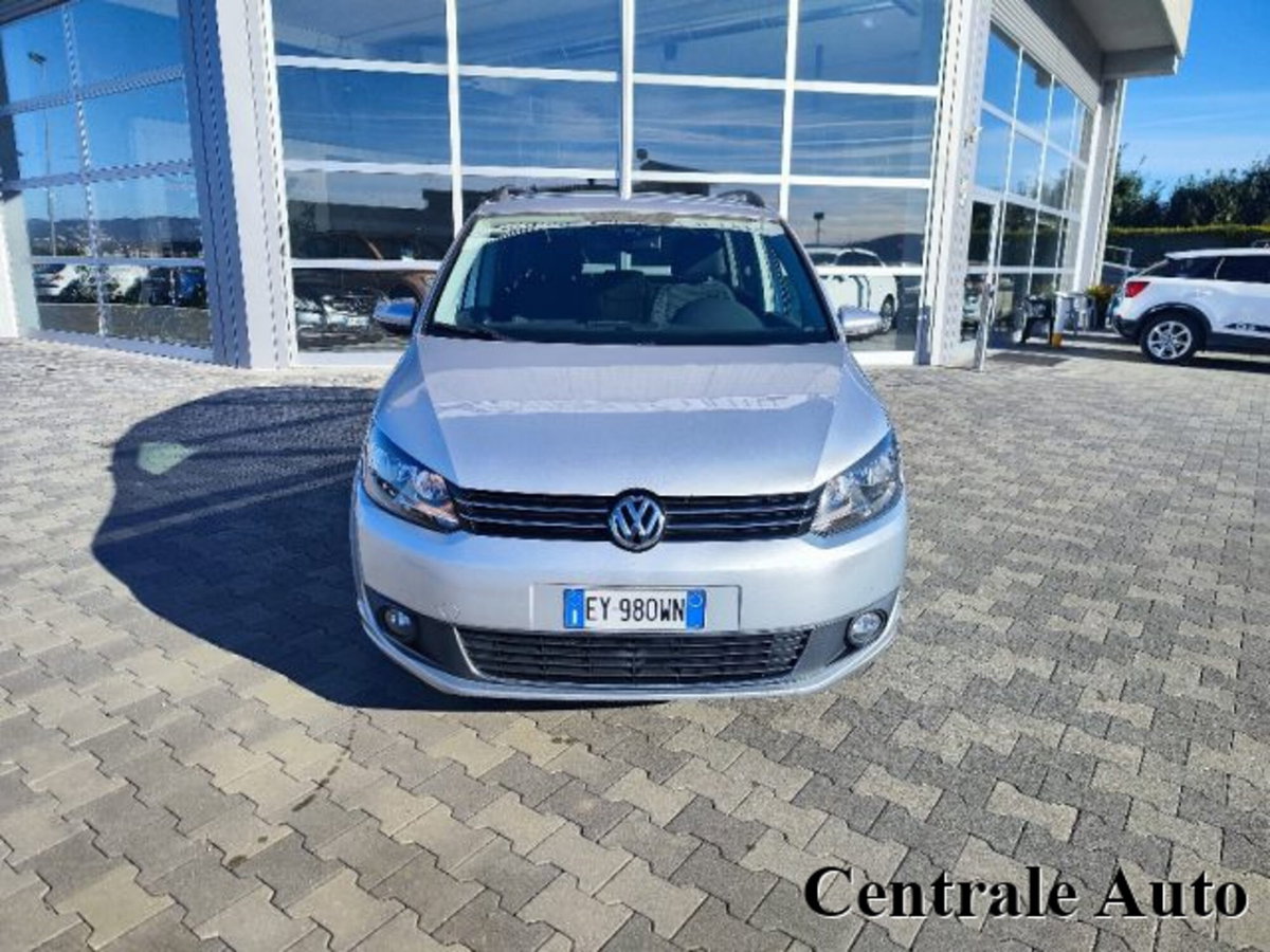Volkswagen Touran 1.6 TDI DSG Comfortline (2)