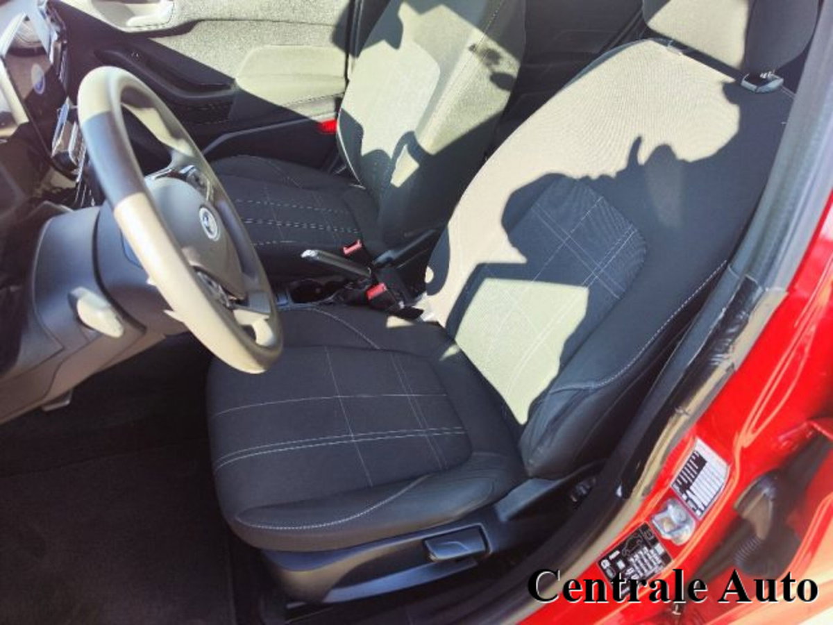 Ford Fiesta 1.1 75 CV GPL 5 porte Plus (10)