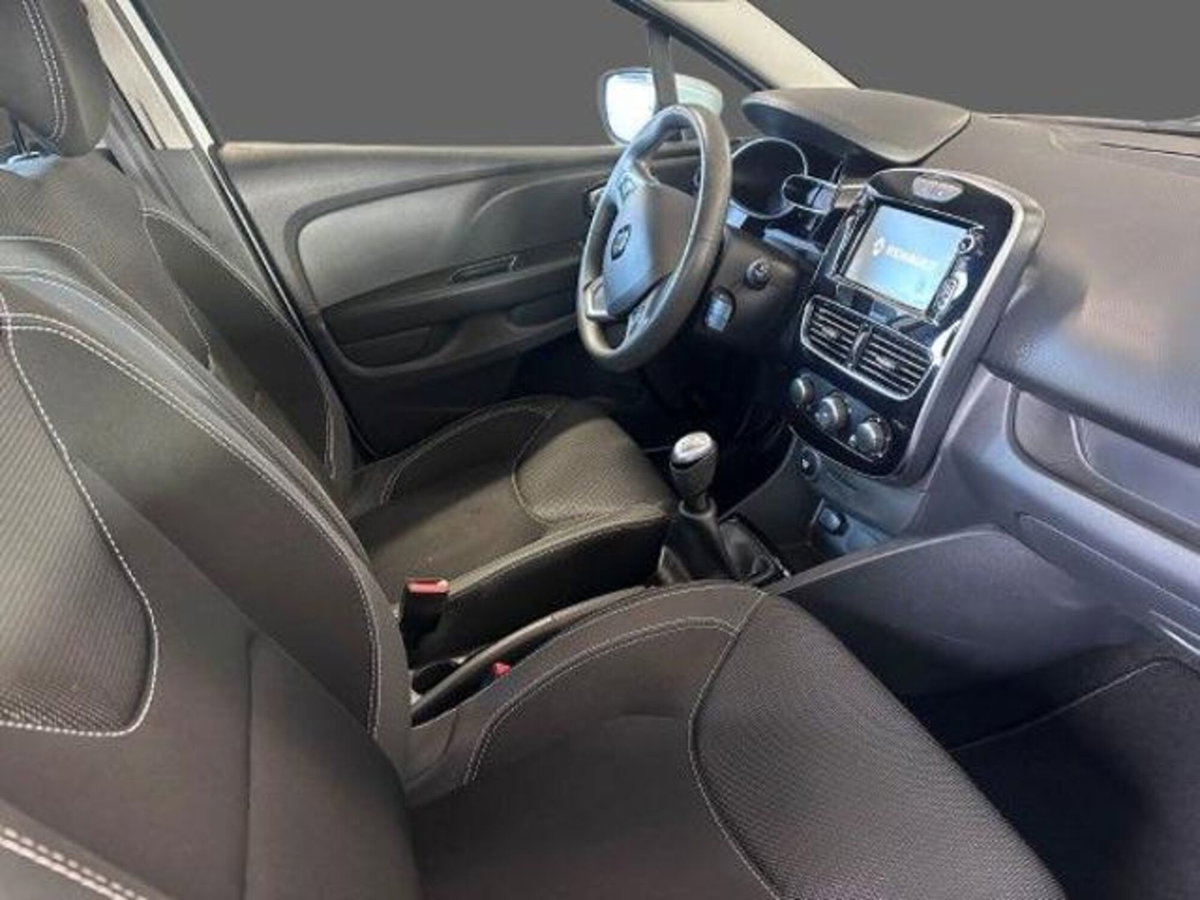Renault Clio Sporter dCi 8V 75 CV Business (4)