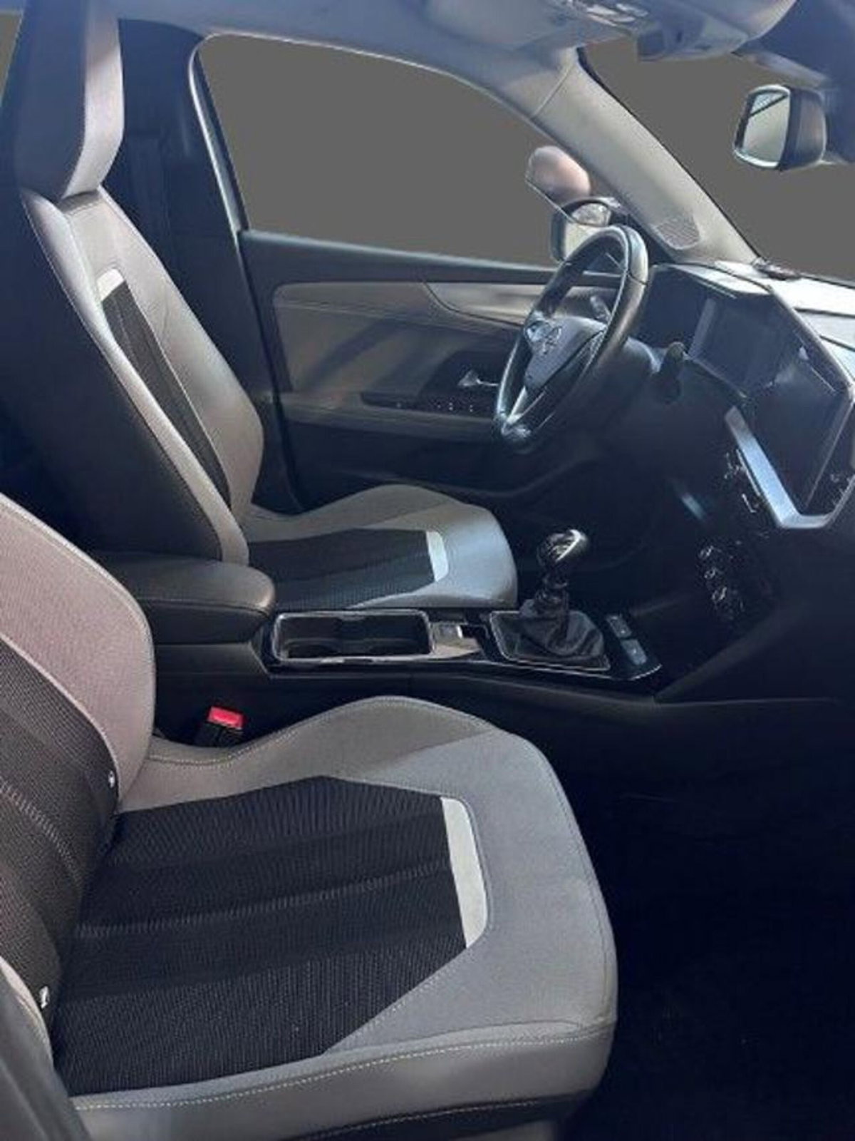 Opel Mokka 1.2 Turbo Elegance (2)