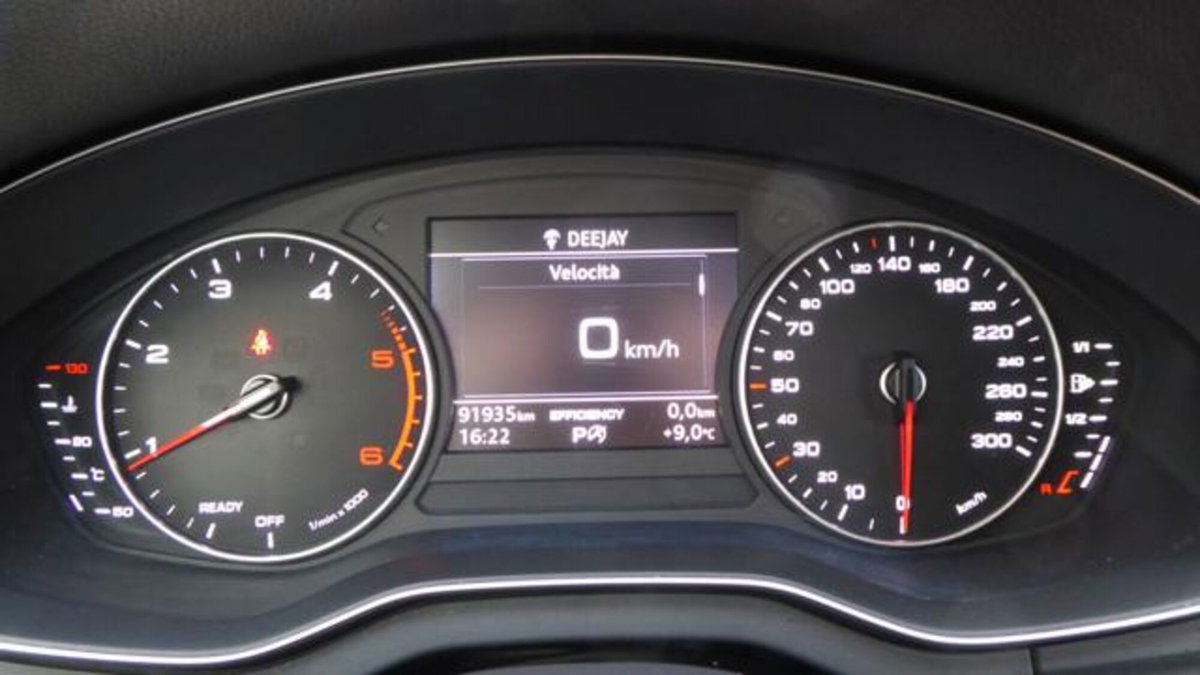 Audi Q5 2.0 TDI quattro S tronic (11)