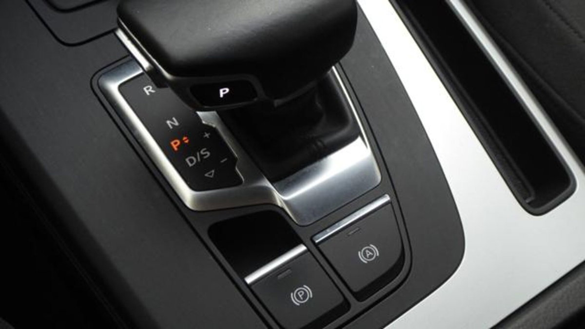 Audi Q5 2.0 TDI quattro S tronic (18)