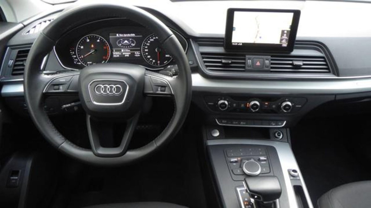 Audi Q5 2.0 TDI quattro S tronic (19)