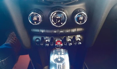 MINI Mini 2.0 Cooper SD aut. Hype 5 porte (19)