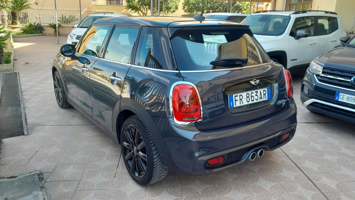 MINI Mini 2.0 Cooper SD aut. Hype 5 porte (4)
