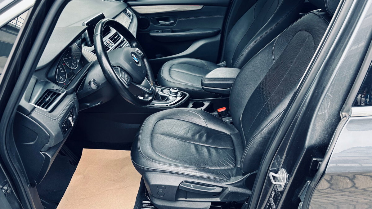 BMW Serie 2 Active Tourer 218d  Luxury (6)