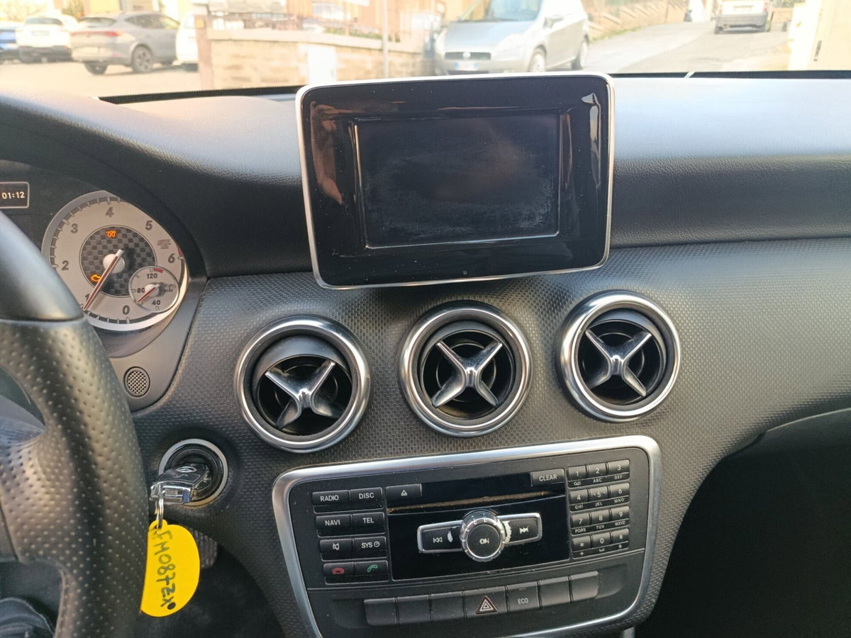 Mercedes-Benz Classe A 180 CDI Executive (15)