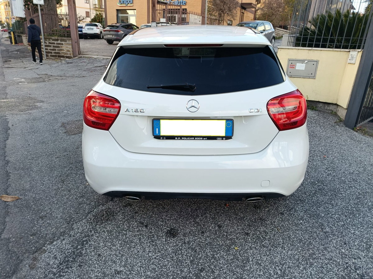 Mercedes-Benz Classe A 180 CDI Executive (9)