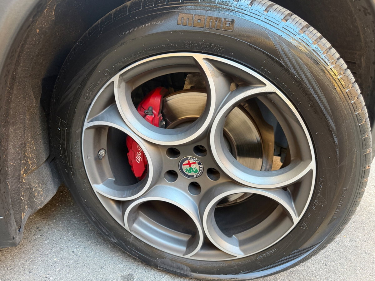 Alfa Romeo Stelvio Stelvio 2.2 Turbodiesel 190 CV AT8 Q4 Sprint (15)