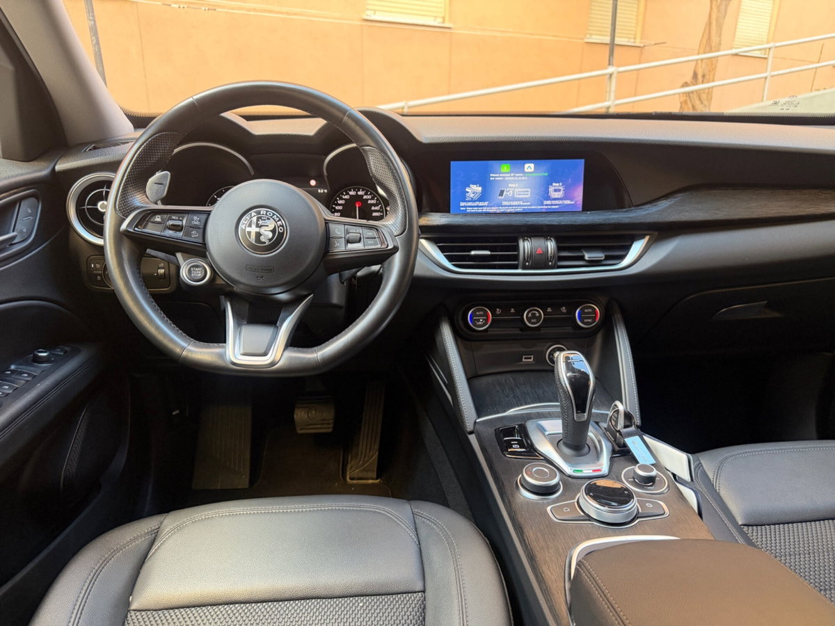 Alfa Romeo Stelvio Stelvio 2.2 Turbodiesel 190 CV AT8 Q4 Sprint (7)