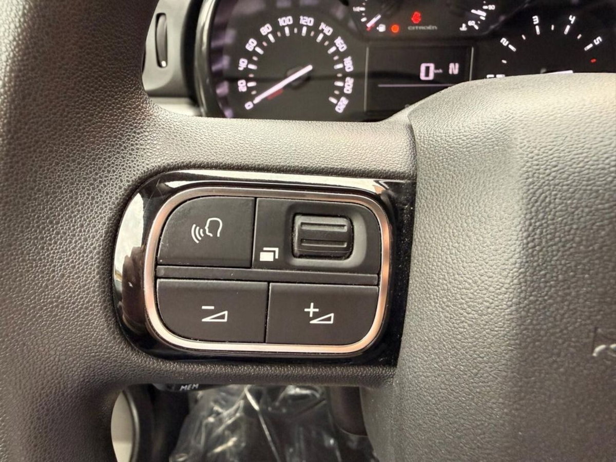 Citroen C3 PureTech 110 S&S Shine (15)