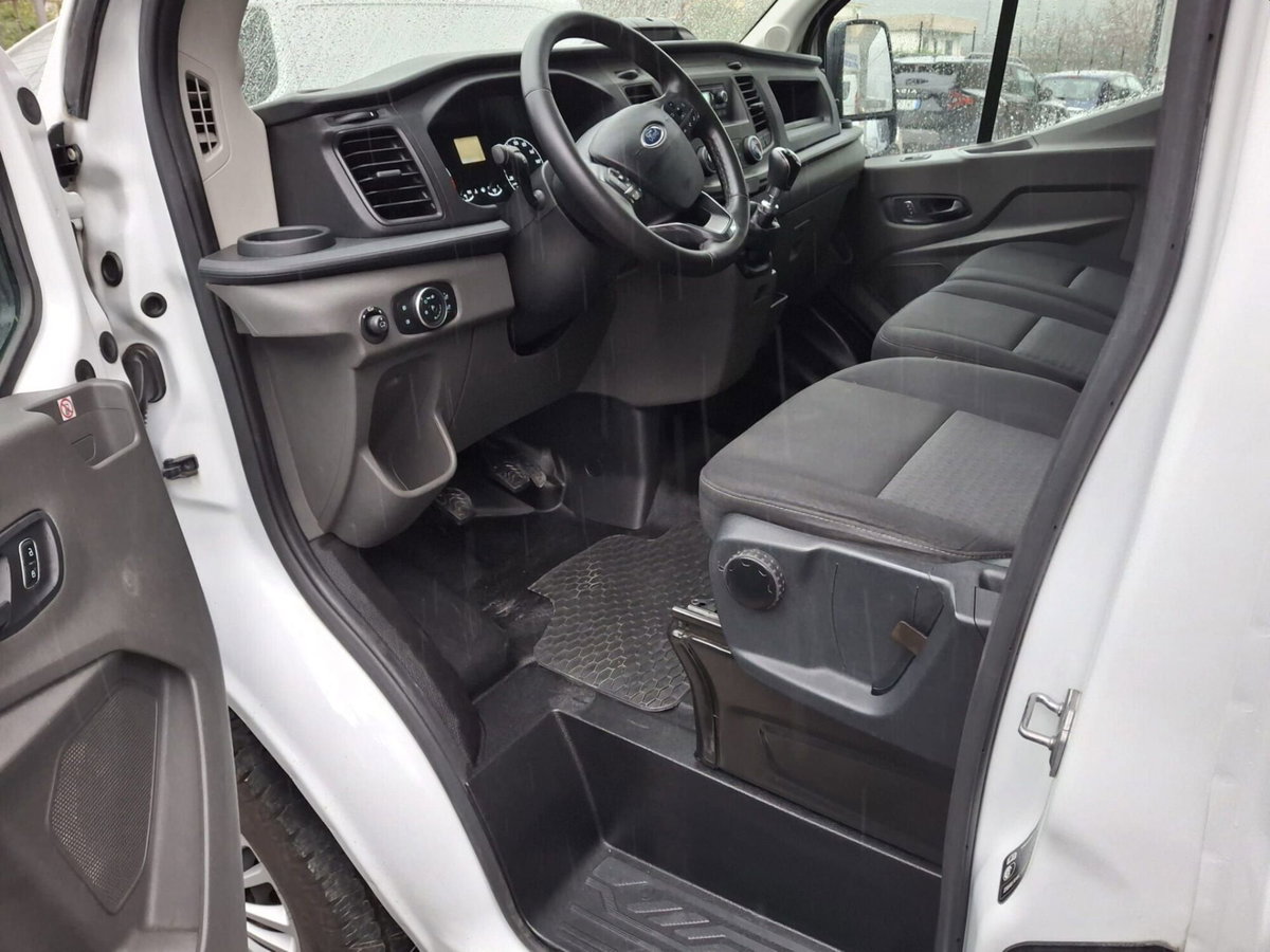 Ford Transit Furgone 350 2.0TDCi EcoBlue 130CV PL-TM Combi Trend N1 (12)