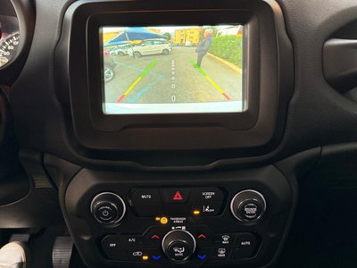 Jeep Renegade 1.6 Mjt 130 CV Limited (17)