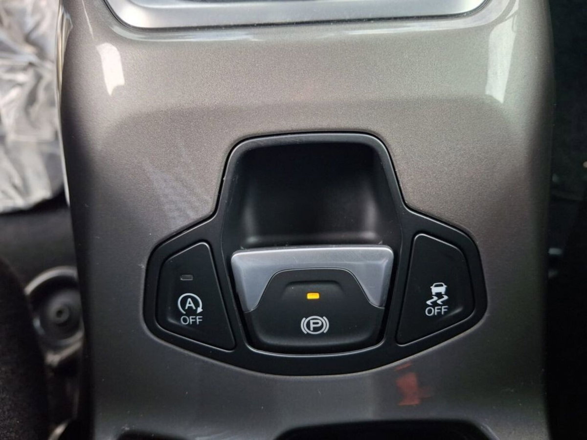 Jeep Renegade 1.6 Mjt 130 CV Limited (20)