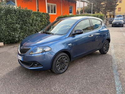 Lancia Ypsilon 1.0 FireFly 5 porte S&S Hybrid Ecochic Silver (14)